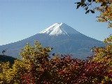 秋の富士1　93kB